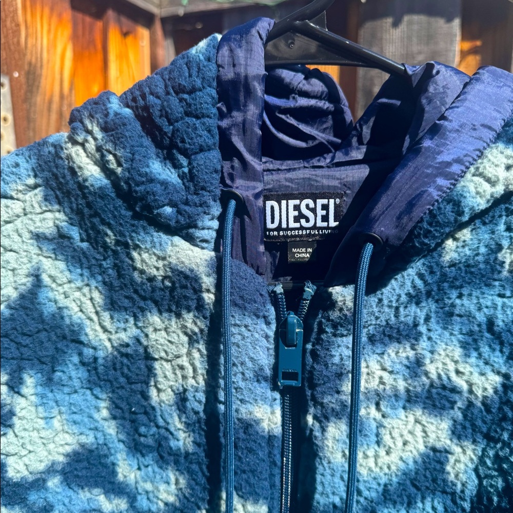 DIESEL ZIP UP TEDDY 🔷🧸 SMALL